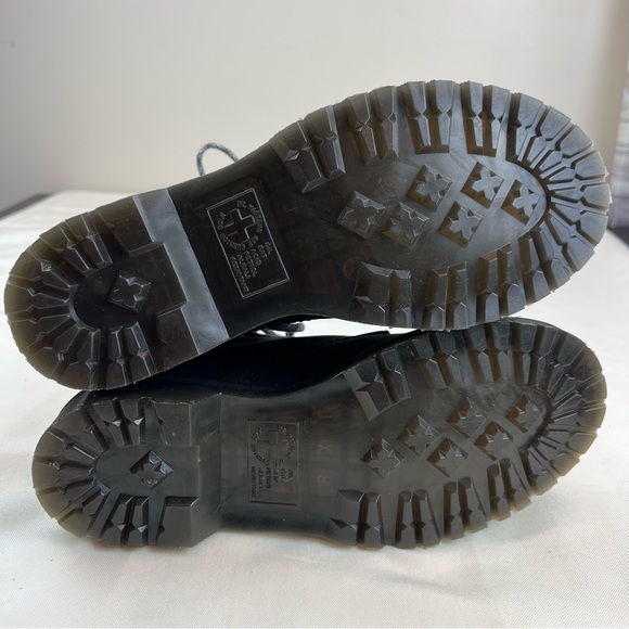 Dr. Martens 1460 Serena Collar Faux Fur Lined Lace Up Boot 37 EU / 6 US - Picture 12 of 15